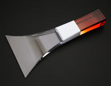 Load image into Gallery viewer, Crystal Clear Acrylic Tsugaru Shamisen Bachi Plectrum Pick