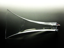 Load image into Gallery viewer, Crystal Clear Acrylic Tsugaru Shamisen Bachi Plectrum Pick