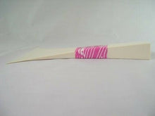 Load image into Gallery viewer, Shamisen Bachi Plectrum Pick