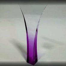 Load image into Gallery viewer, Crystal Clear Acrylic Tsugaru Shamisen Bachi Plectrum Pick
