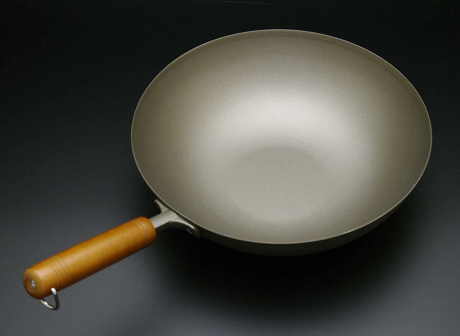 Pure Titanium Frying pan with wooden handle Amazing Lightweight