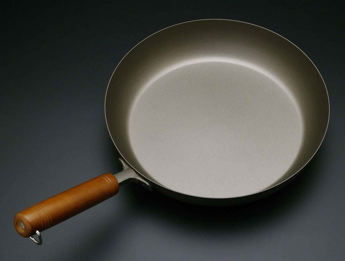 Pure Titanium Wok,Kitchen Cookware,Uncoated Non-stick Pan Frying