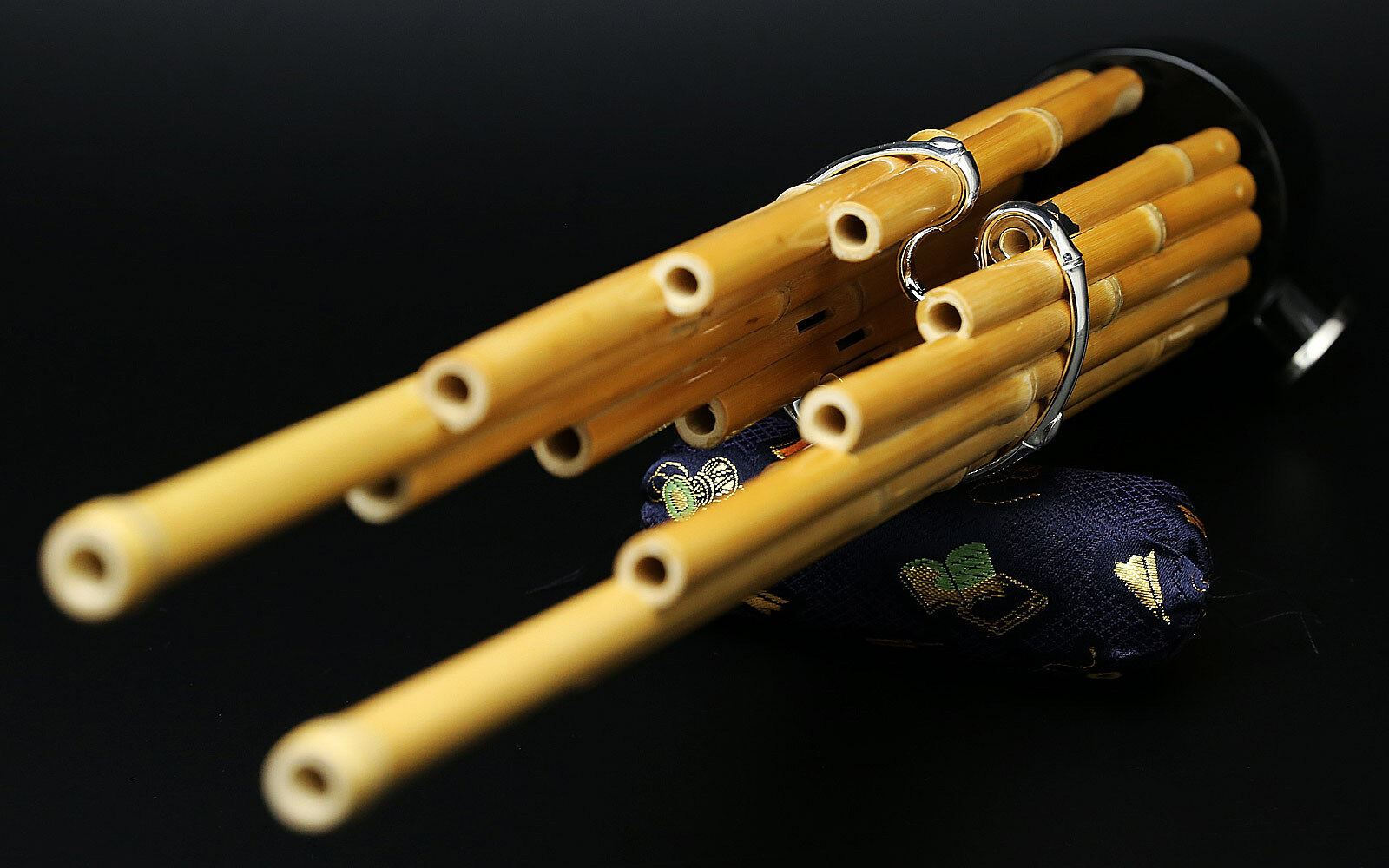 Shogun Musical Instrument Load image into Gallery viewer, Sho Gagaku Japanese Imperial Court ...